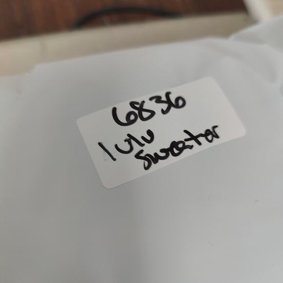 Lululemon Sit In Lotus Sweater Womens Medium Black Merino Wool Pullover Knit - Picture 7 of 7